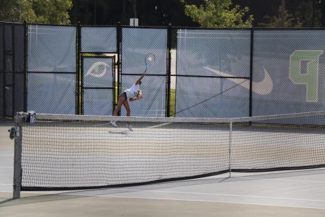 Women's Tennis Qualifies for States