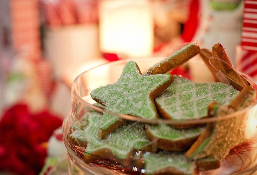 Make+or+bake+some+sweet+treats+this+holiday+season%21