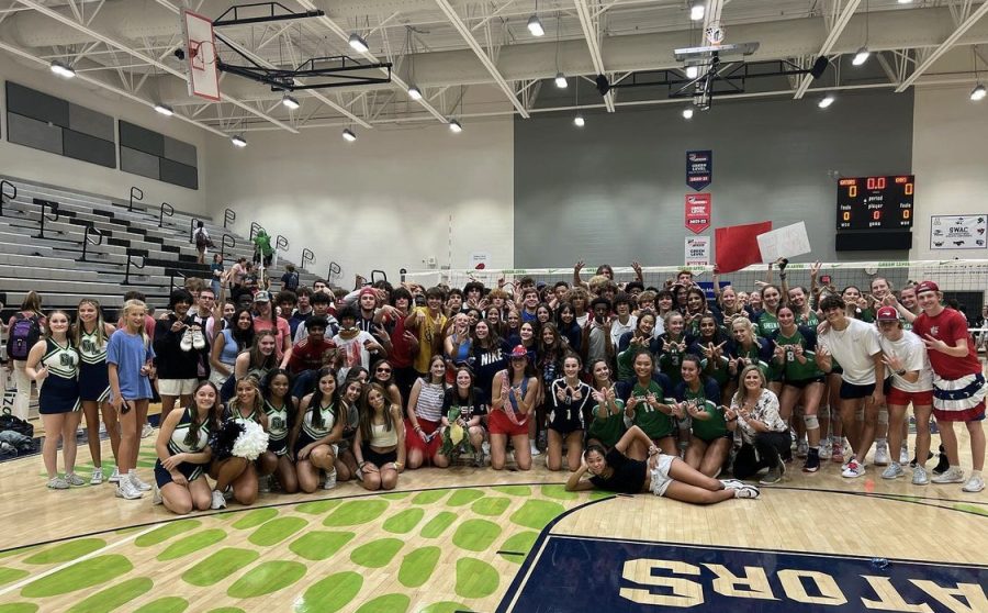 The+Green+Level+Volleyball+team%2C+Cheer+team%2C+and+student+section+after+their+win+versus+Green+Hope+on+Tuesday%2C+September+20th.%0A%40g_l_athletics